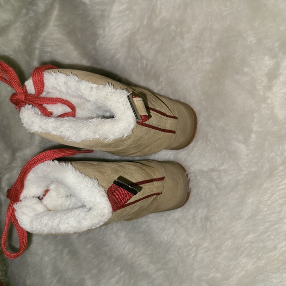 VK Size 9 Tan Fabric Sneaker Booties - Picture 6 of 8